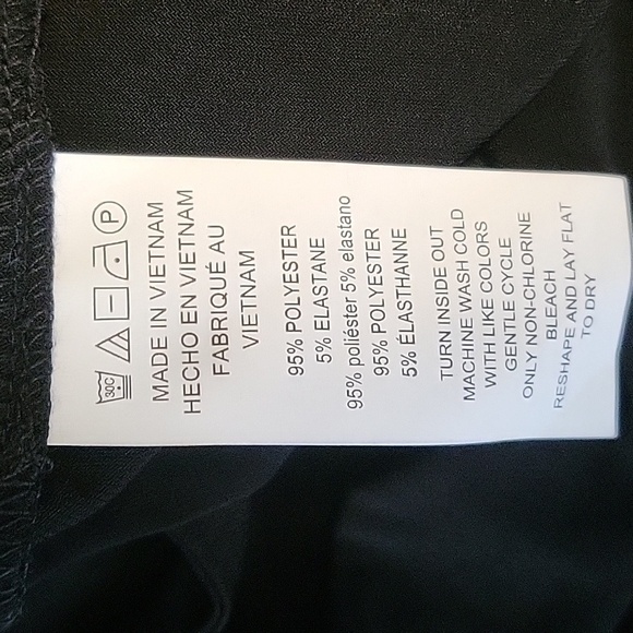 Michael Kors Black Stretchy Top with Goldtone Michael Kors Emblem in Size Medium - Picture 7 of 7